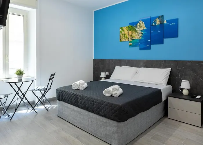 Partenope 住宿加早餐酒店 4*