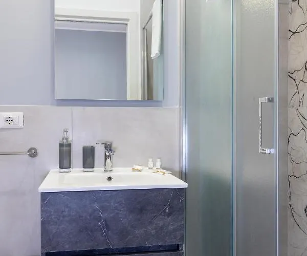 住宿加早餐酒店 Partenope 4*